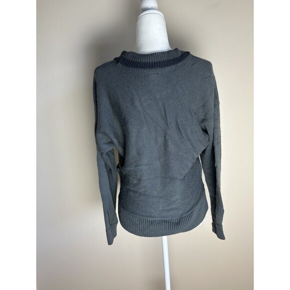 Hot Topic Outlander Crowned Thistle Gray Crossover Knit Sweater Size M Wrap - Picture 4 of 6